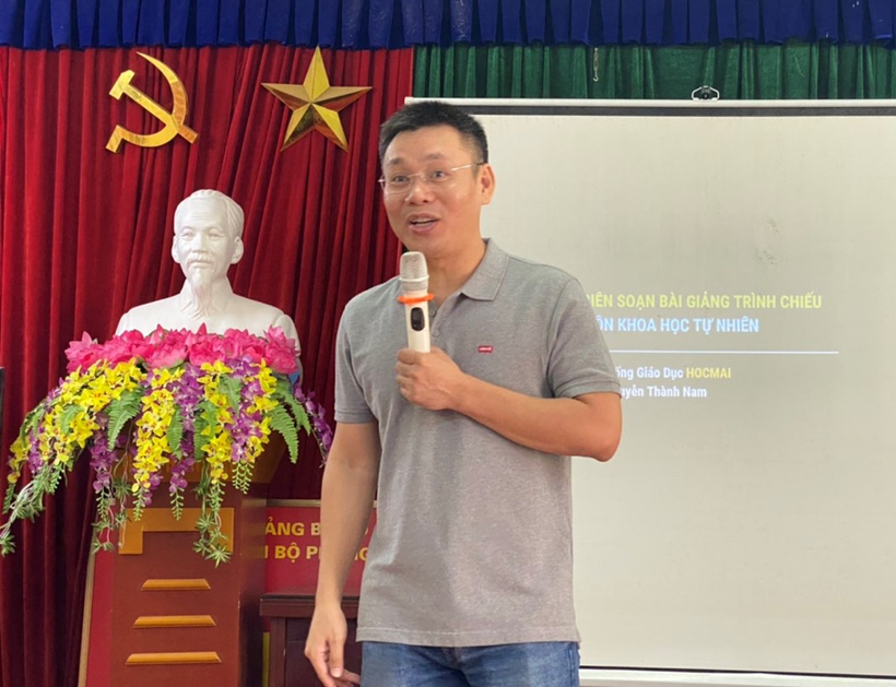 TS Nguyễn Thành Nam , Giám đốc Chương trình KHTN tại Hocmai, giảng viên Học viện Khoa học Kỹ thuật Quân sự.