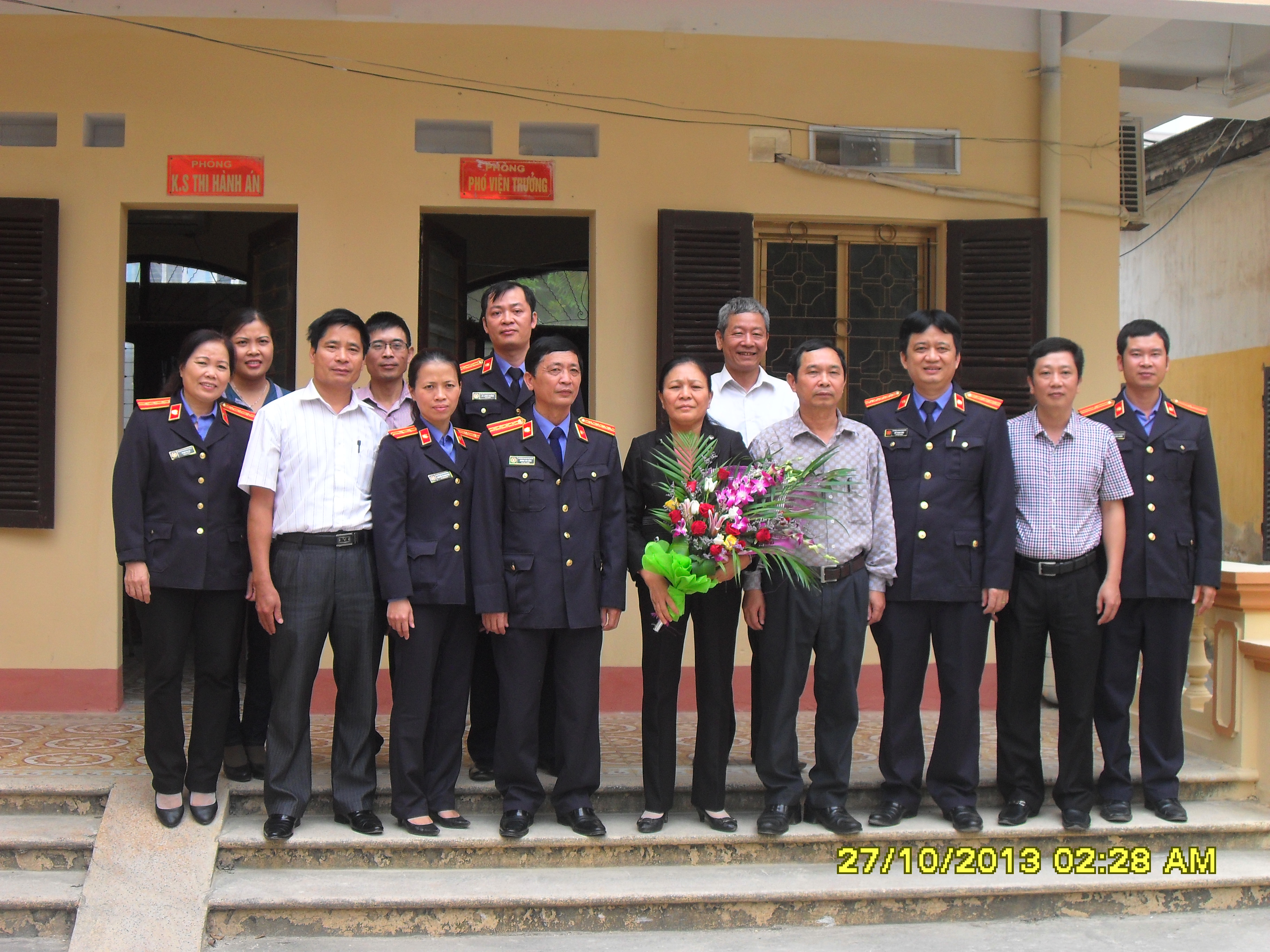   VKSND huyện Khoái Châu tích cực thi đua, phấn đấu hoàn thành xuất sắc nhiệm vụ