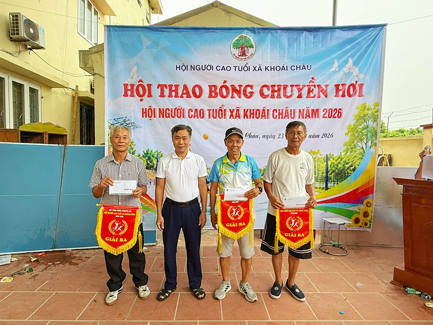 HỘI THAO BÓNG CHUYỀN HƠI NGƯỜI CAO TUỔI XÃ KHOÁI CHÂU NĂM 2026